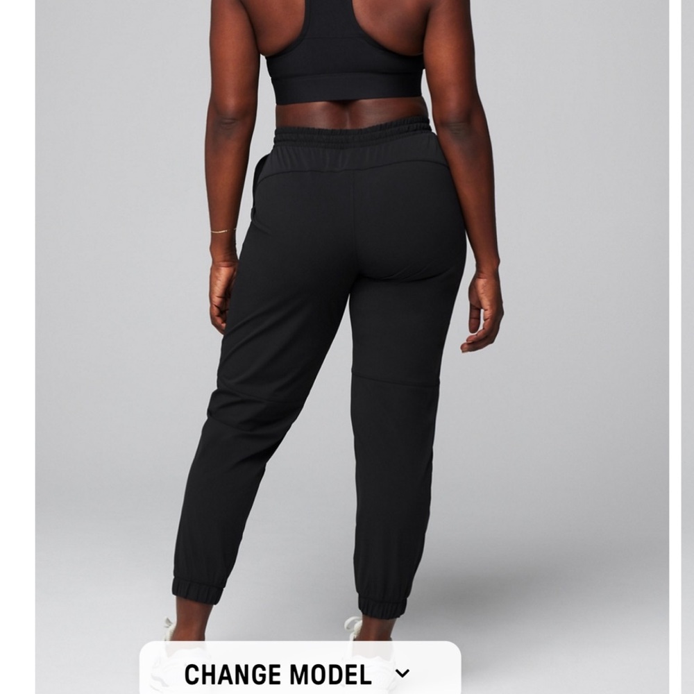 Fabletics One Joggers - Picture 2 of 5